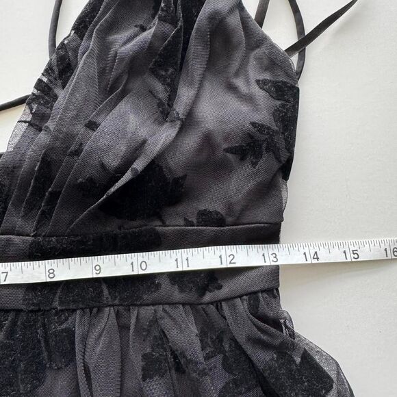 Sweet Storm Women's Velvet Burnout Gown Medium Black Whimsigoth FairyGoth Mesh - Picture 7 of 8